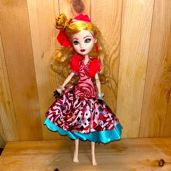 Mattel Other - Ever after Apple White Doll Hattastic Party Daughter Snow White